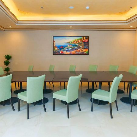 Suite Inn Hotel Riyadh Eksteriør billede